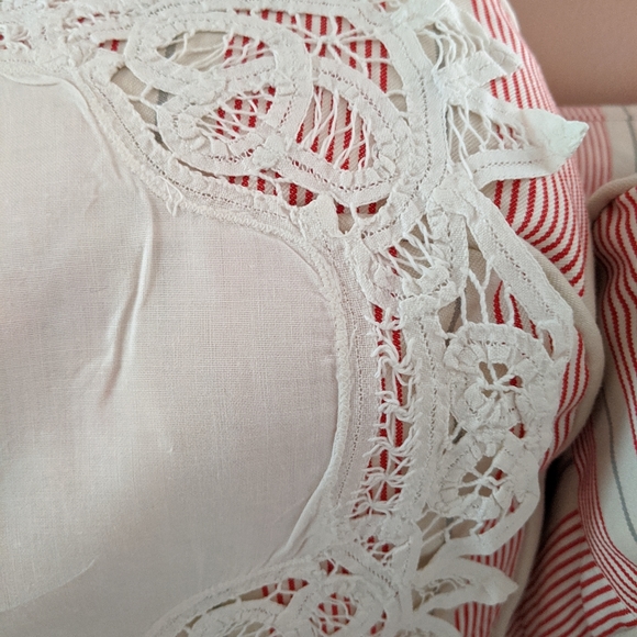 Vintage Battenburg Lace French Country Runner - Picture 4 of 4